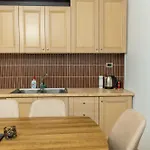 Tirent - Spacious 2-bedroom Near Liqeni I Thate 티라나