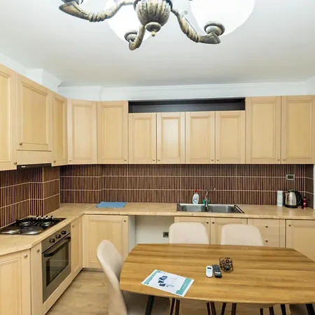 Apartment Tirent - Spacious 2-bedroom Near Liqeni I Thate Tirana