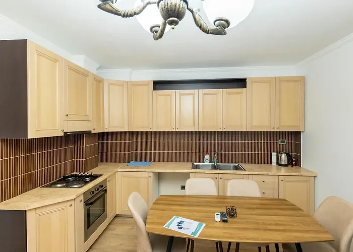 아파트 Tirent - Spacious 2-bedroom Near Liqeni I Thate 티라나